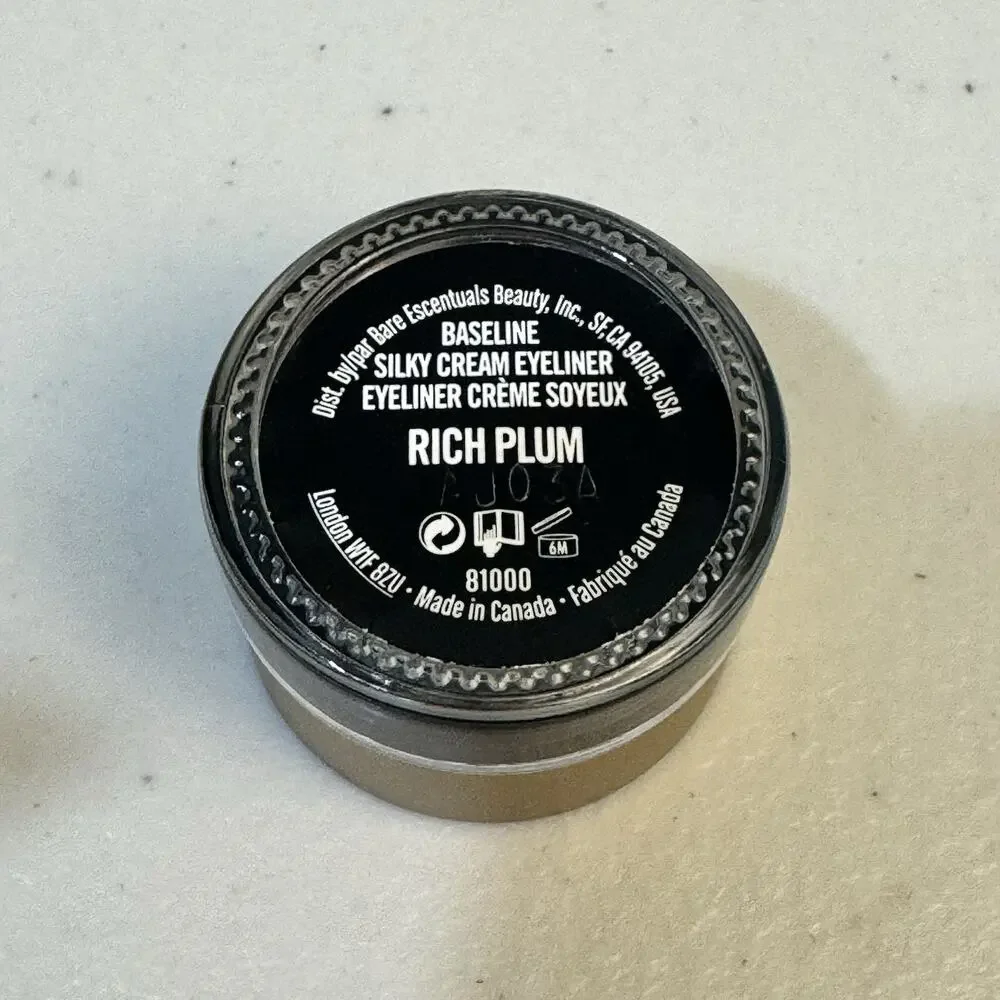 bareMinerals Bare Escentuals Baseline Silky Cream Eyeliner Rich Plum .07 oz/2 g